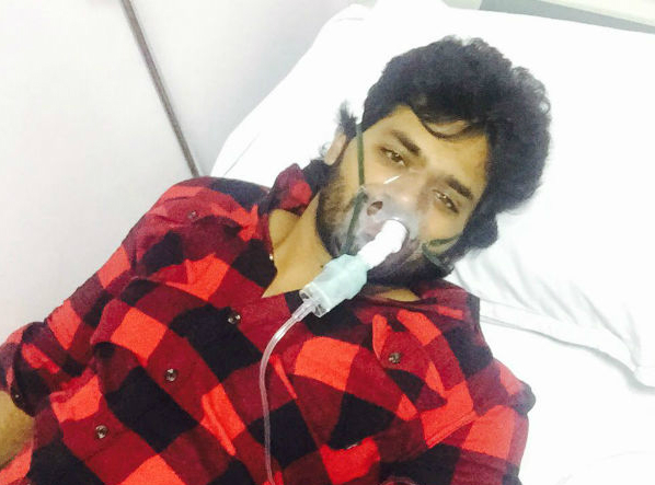 unidentified men attacked on actor karthik vikram
