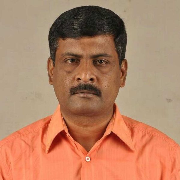 tamil director c. sivakumar found dead at his house