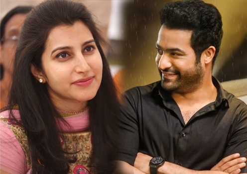 Ntr shocked with brahmani's gift