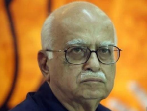 LK Advani Suffering from Viral Fever