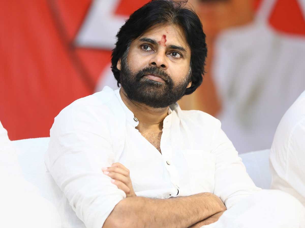 no clarity for pawan on movies