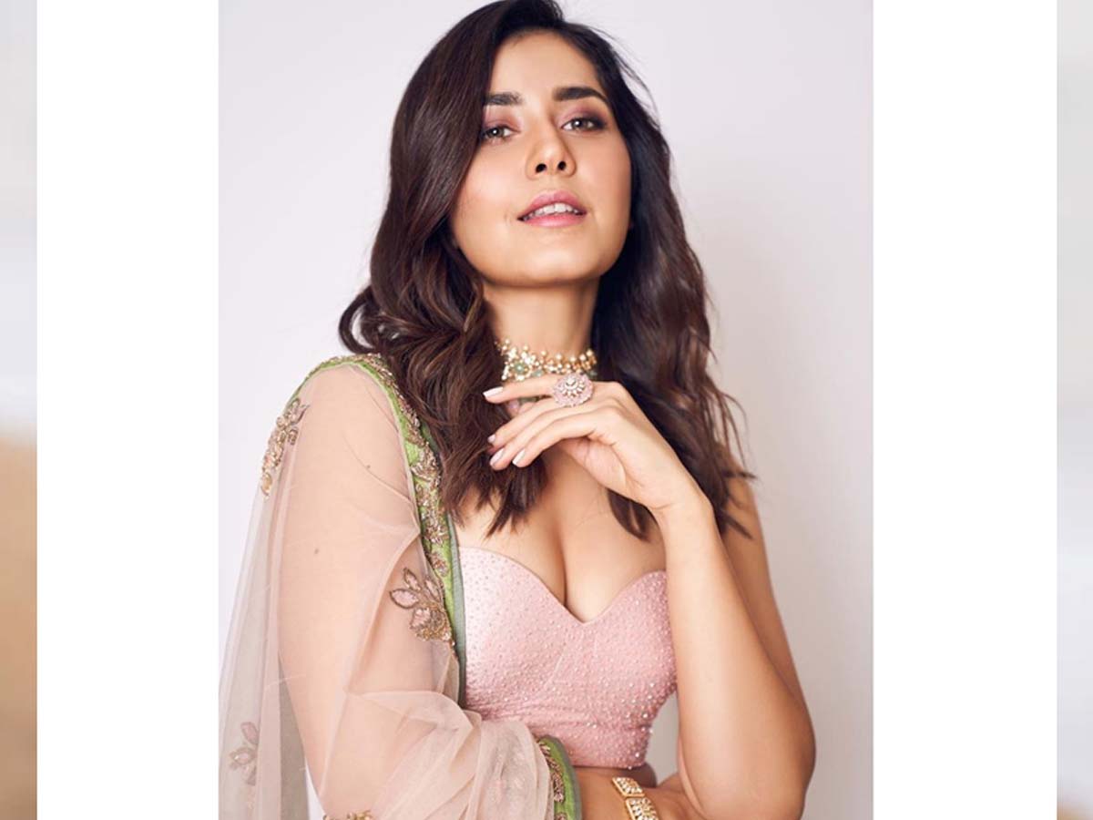 Rashi Khanna says World Famous Lover has the best story in her entire career