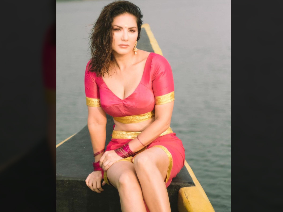N Love with Gods own country sunnyleone