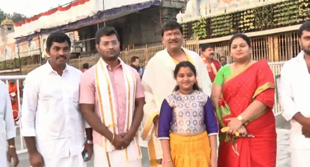hollywood celebrities visited tirumala venkateswara temple