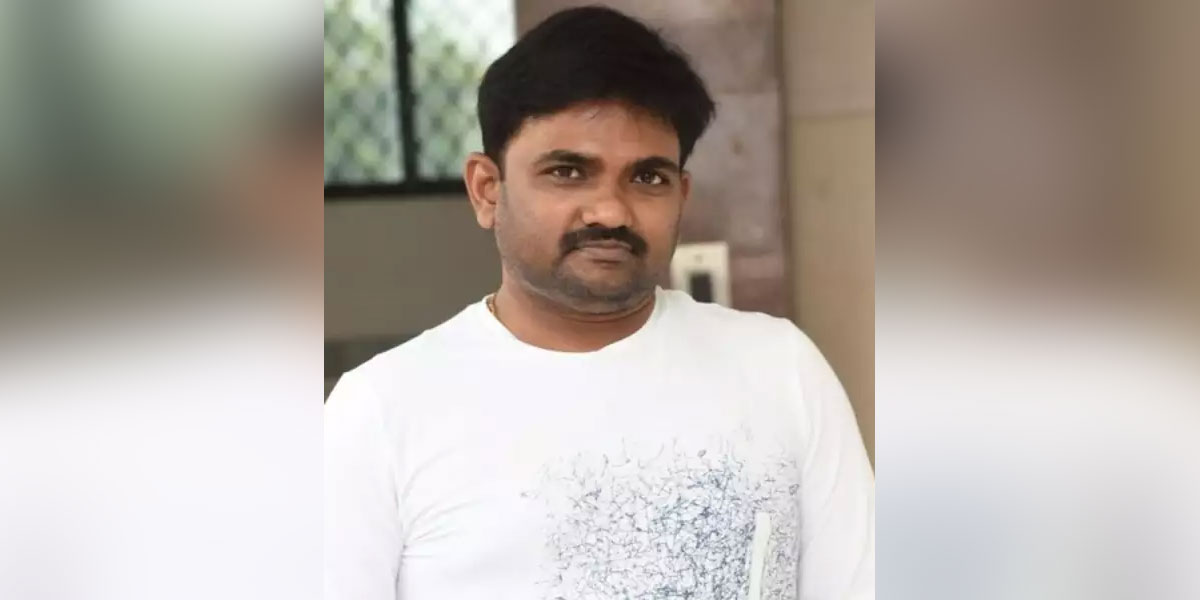 director maruthi father dies